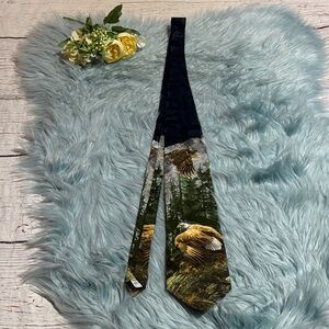 Endangered Species Eagle Silk Morning Ascent Tie